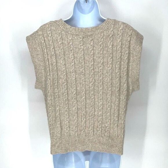 Cupcakes and Cashmere Womens V-Neck Boxy Sleeveless Cable Knit Sweater Vest Tan - Picture 3 of 8
